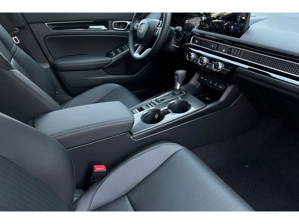 New 2026 Platinum White Pearl Honda Sport Touring image 17