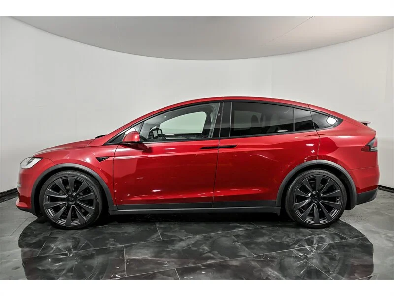 Used 2022 Red Multi-Coat Tesla Plaid image 6