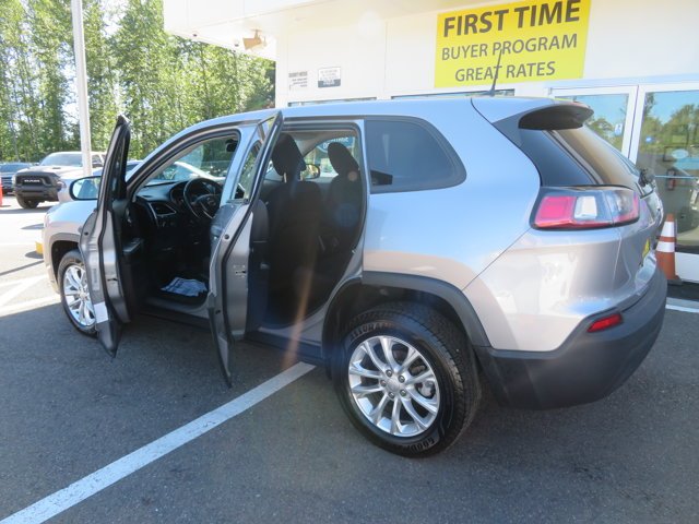 Used 2019 Gray Jeep  image 15