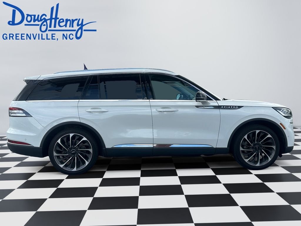 Used 2020 White Lincoln Reserve image 6
