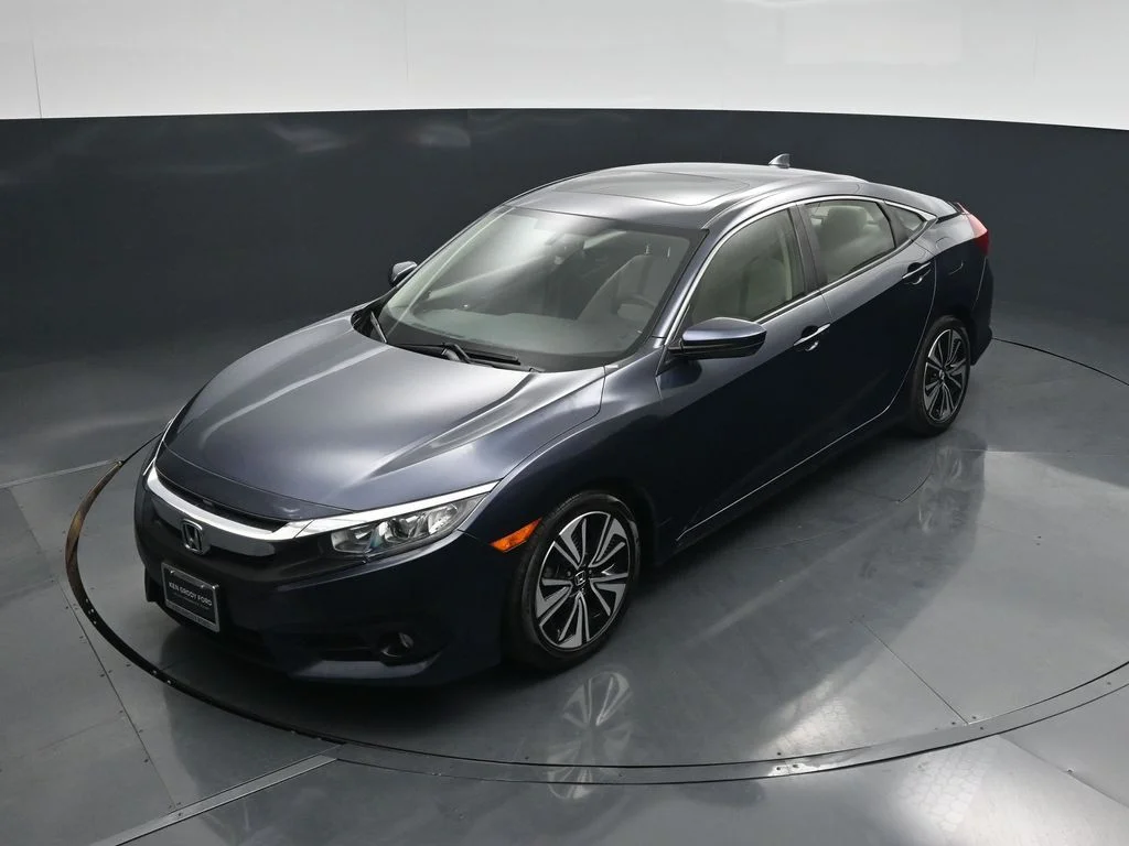Used 2018 Blue Honda EX-T image 31