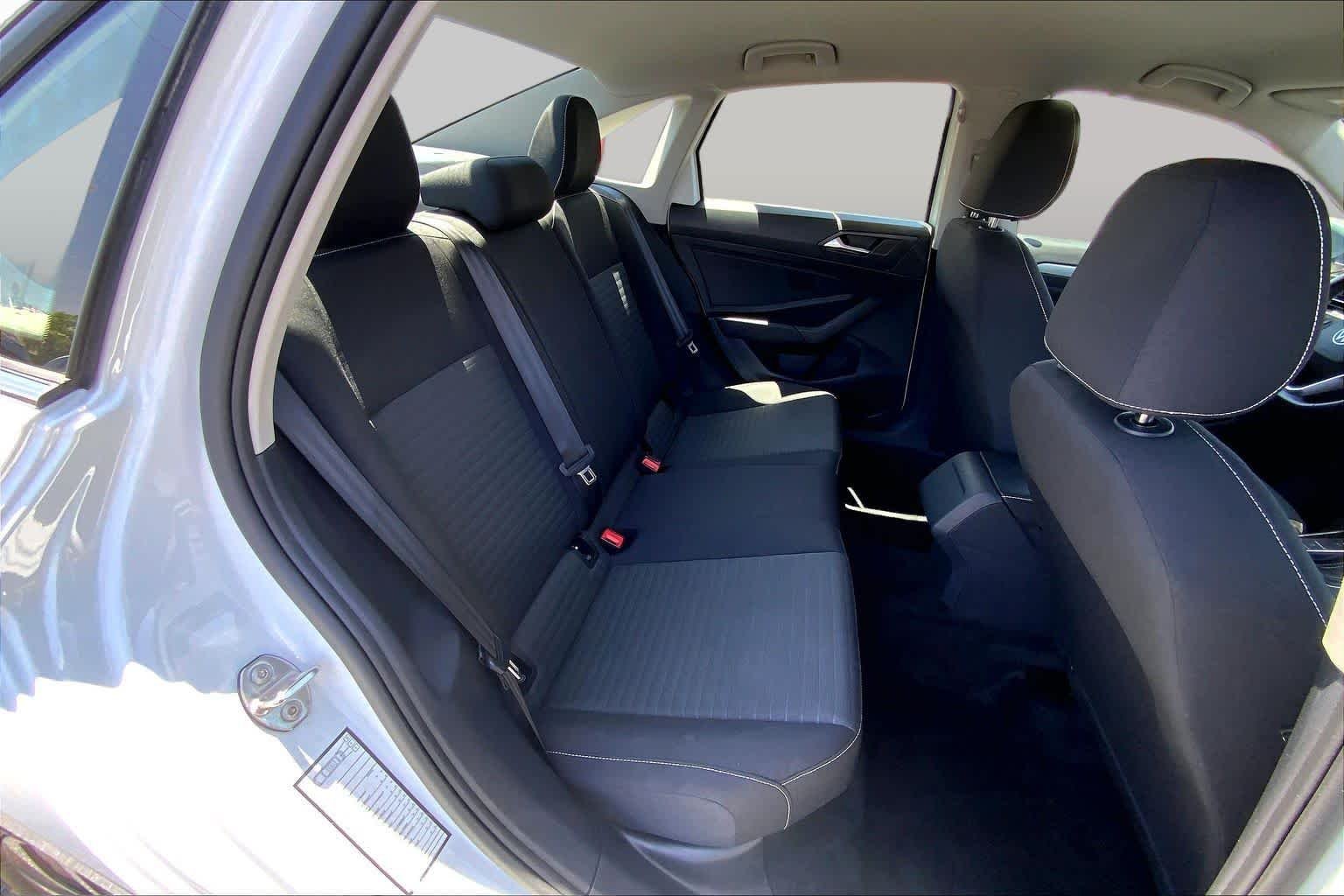 Used 2025 Pure White Volkswagen S image 20