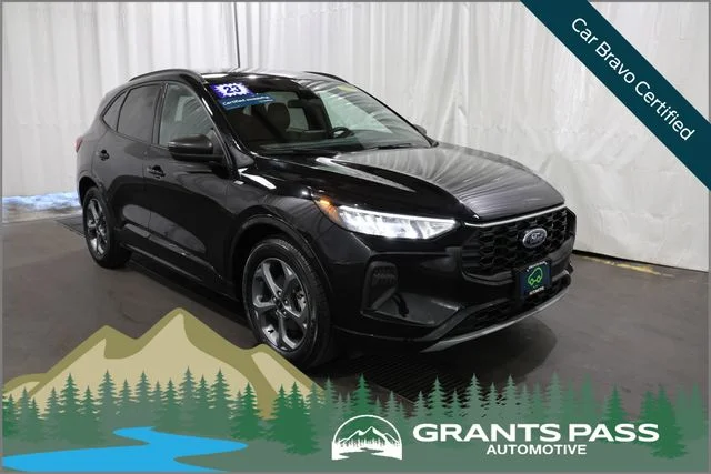 Used 2023 Black Ford ST-Line image 1