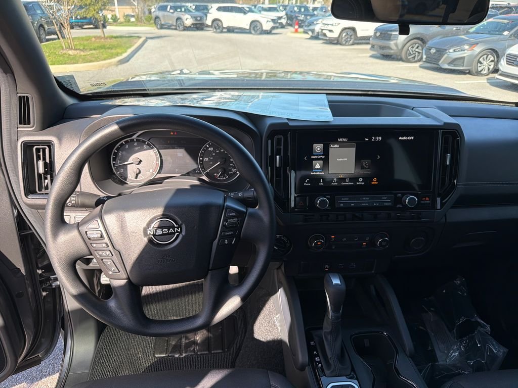 New 2026 Nissan Frontier SV 4D Crew Cab