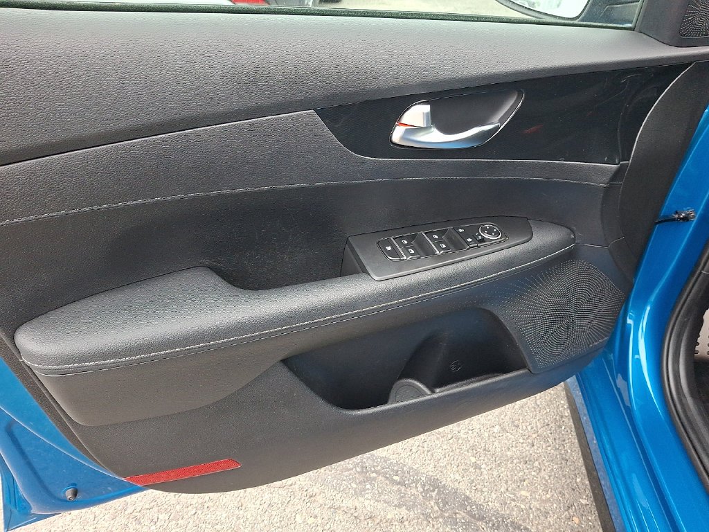Used 2023 Blue Kia GT-Line image 12