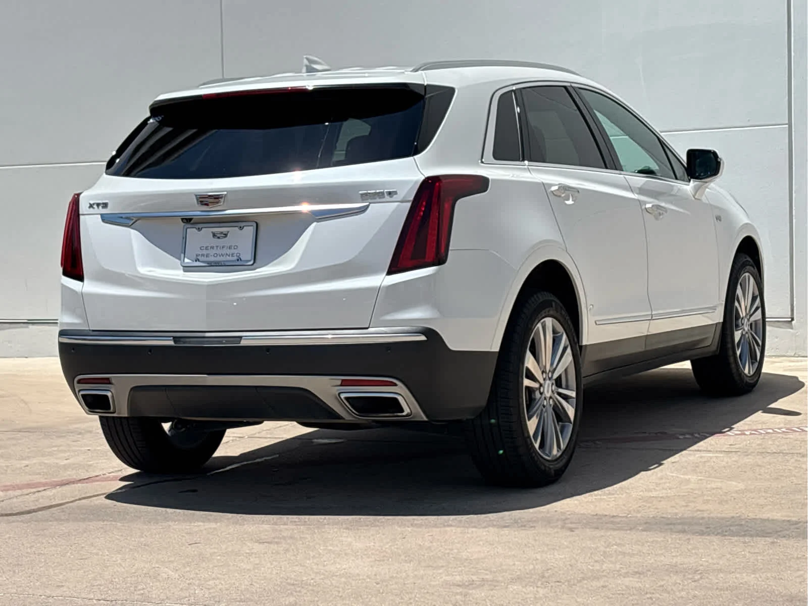 Certified Used 2024 Crystal White Tricoat Cadillac Premium Luxury image 4