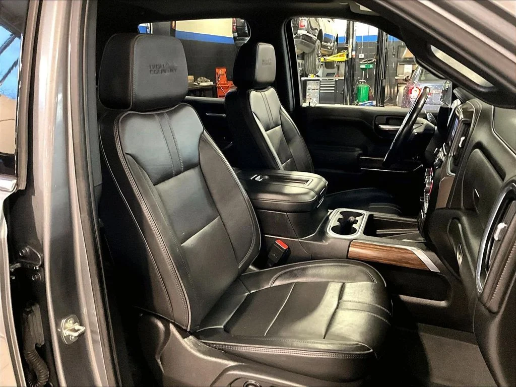 Used 2022 Gray Chevrolet High Country image 11