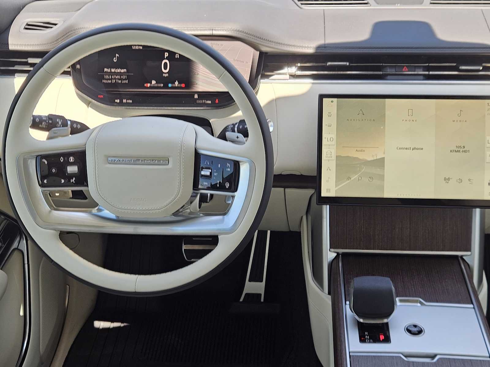 New 2026 Varesine Blue LAND ROVER SE image 25