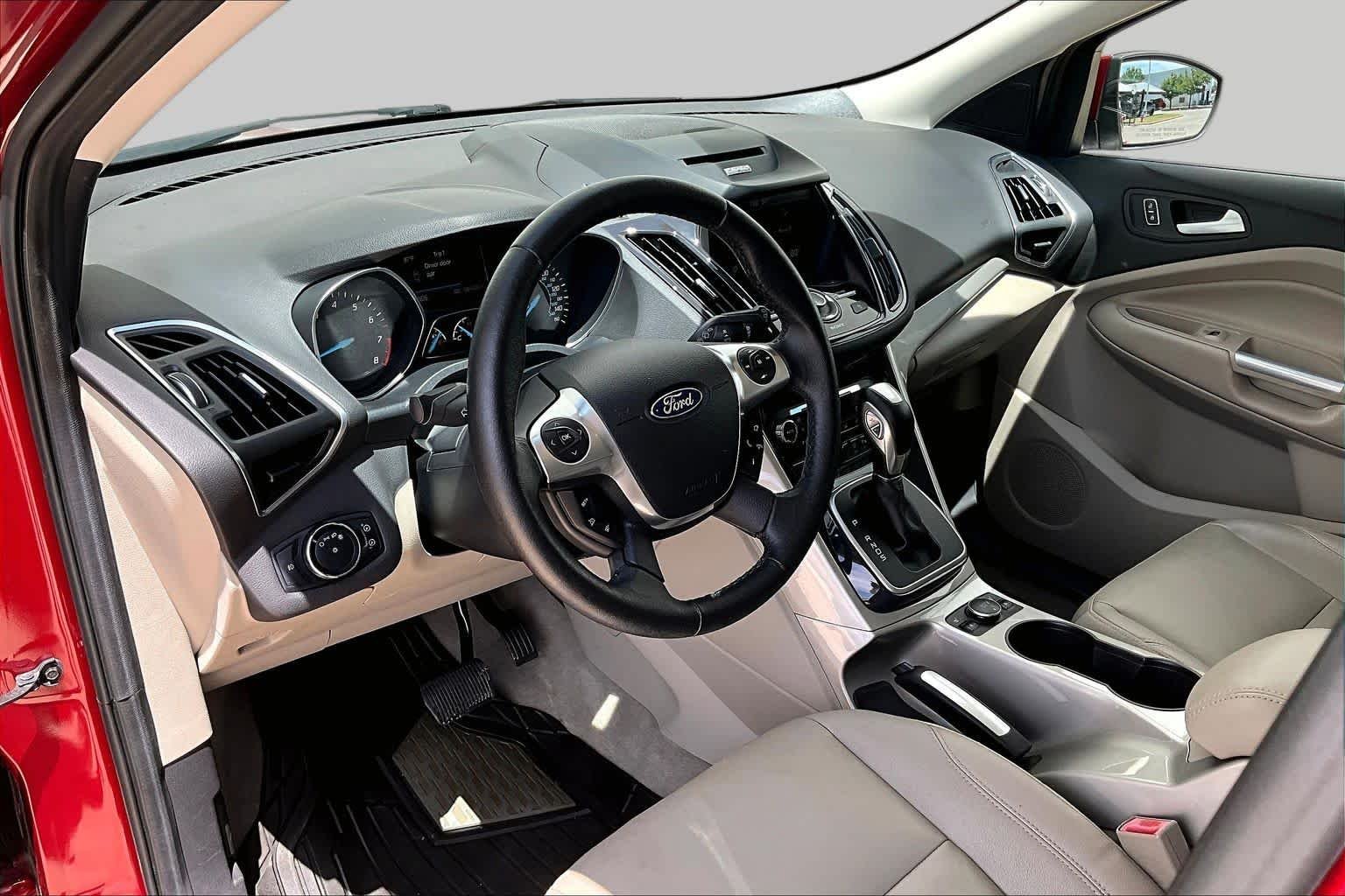 Used 2013 Ruby Red Ford SEL image 18