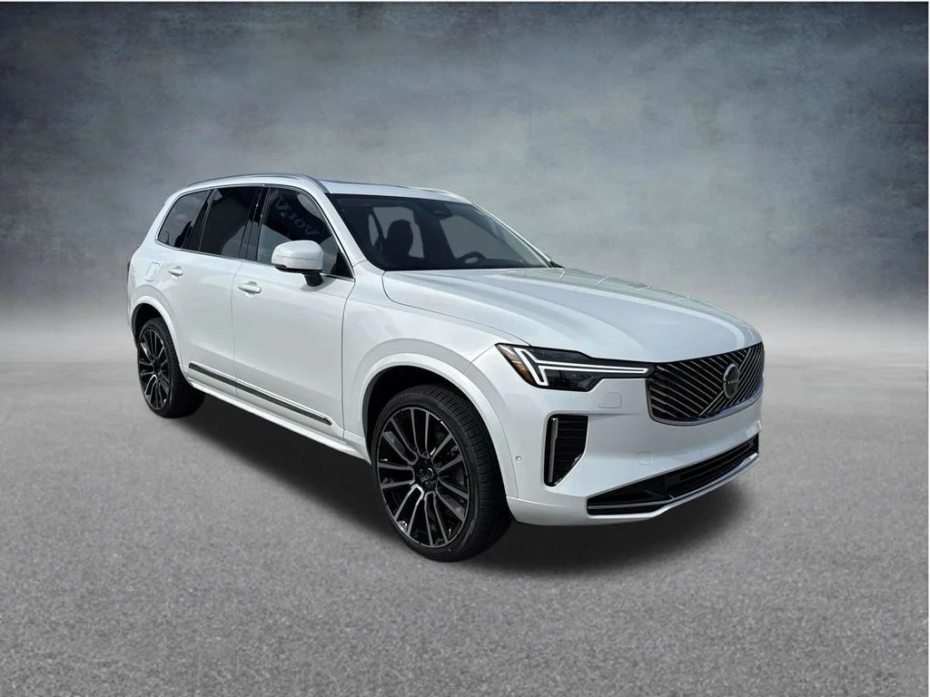 2026 Volvo XC90 Plus