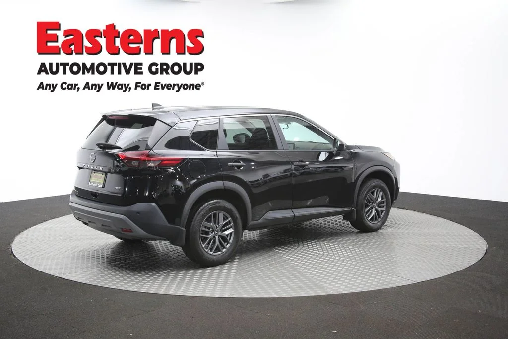 Used 2023 Black Nissan S image 43