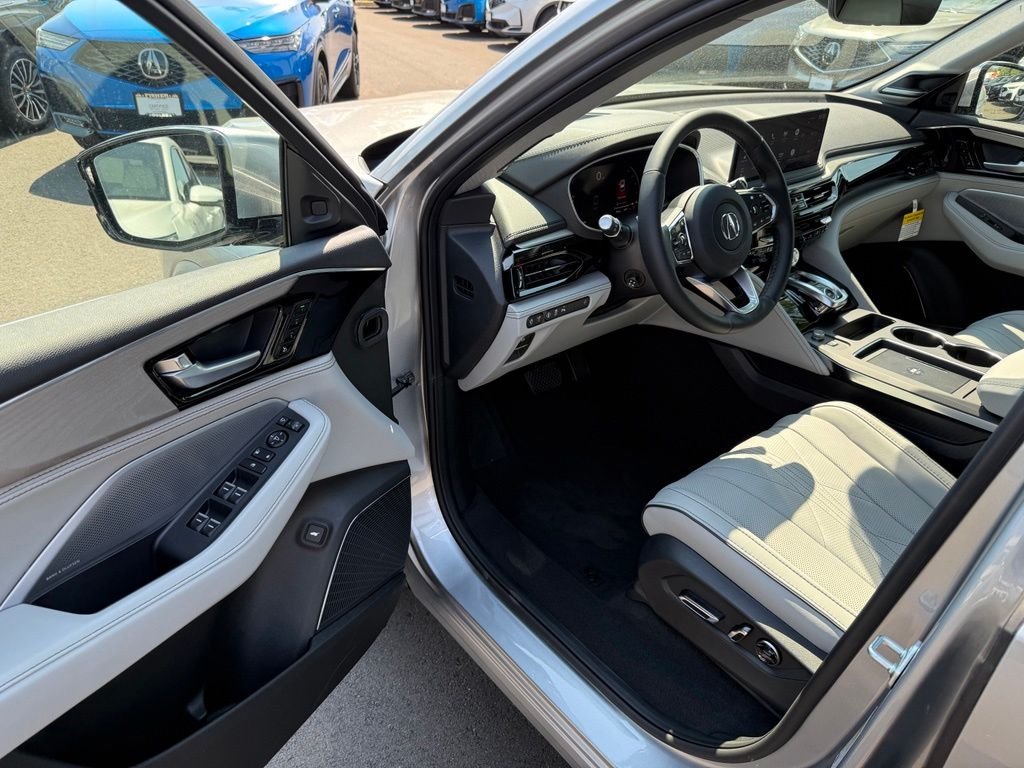 New 2026 Solar Silver Metallic Acura Advance Package image 12