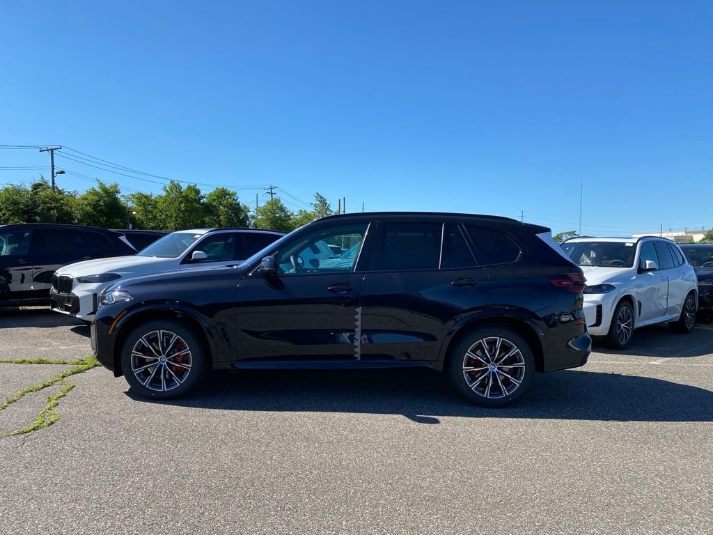 New 2026 Carbon Black Metallic BMW xDrive40i image 4