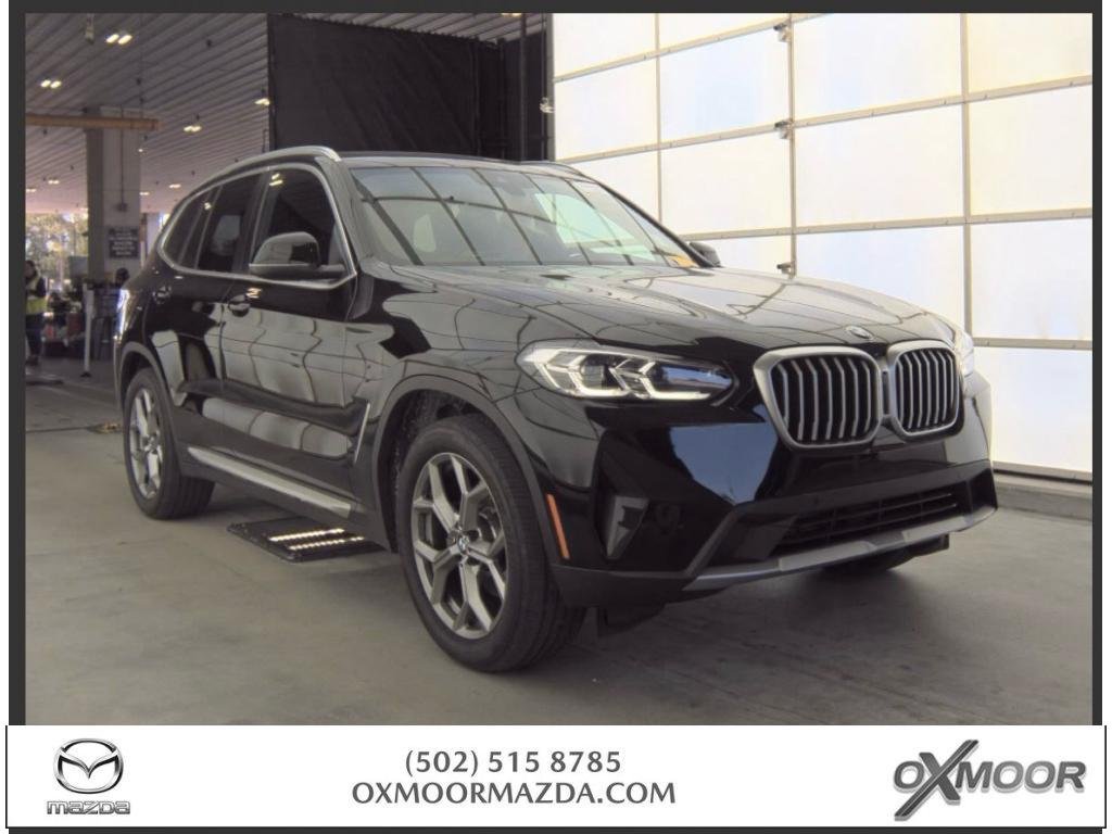2023 BMW X3 sDrive30i's photo