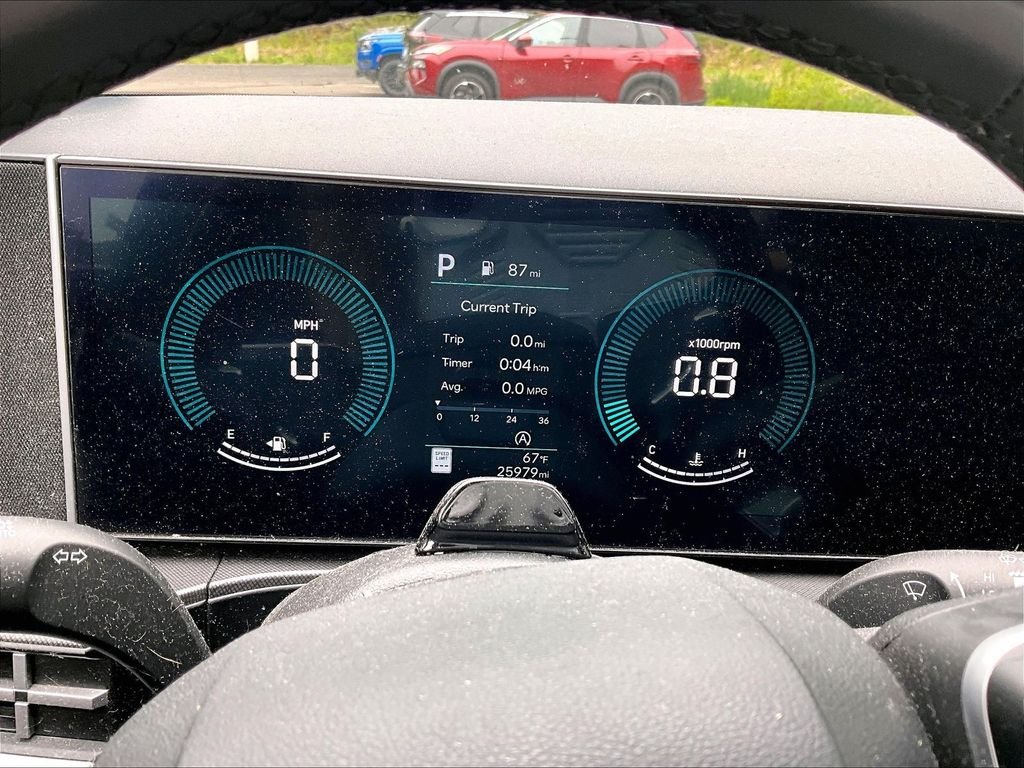 Used 2024 Green Hyundai XRT image 8