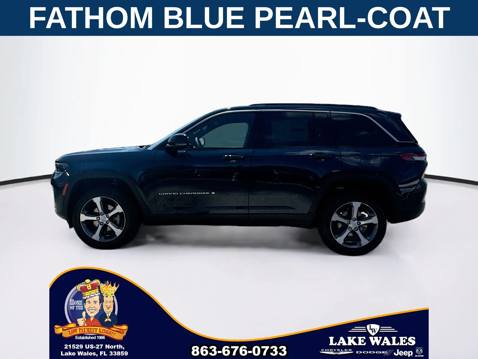 New 2026 Fathom Blue Pearl-Coat Exterior Paint Jeep Limited image 3