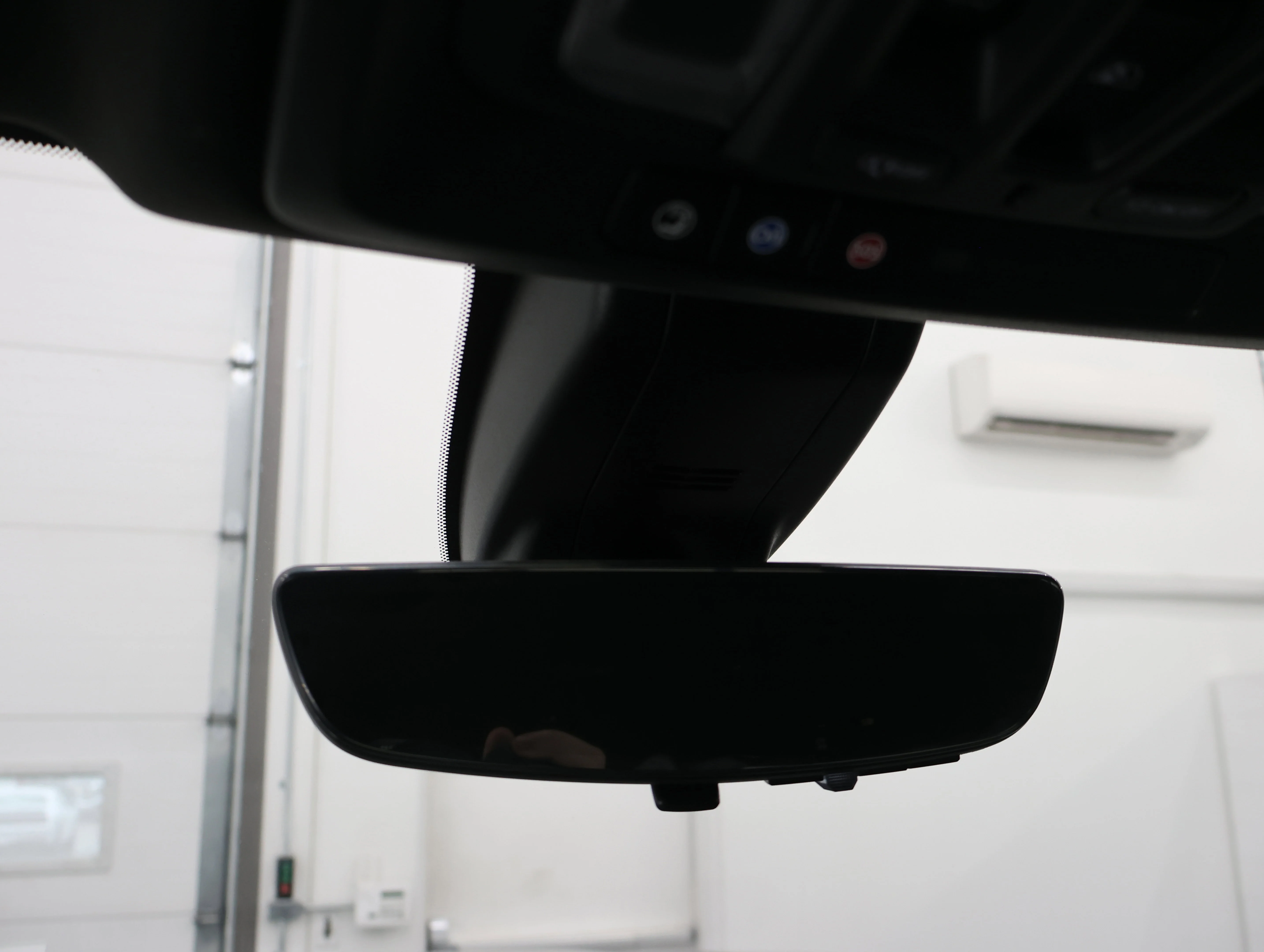 Used 2022 Summit White GMC AT4 image 71