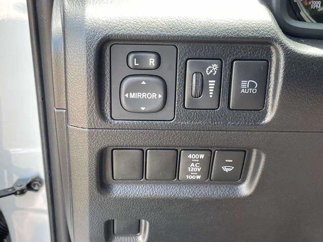 Certified Used 2024 Ice Toyota TRD Off-Road Premium image 17