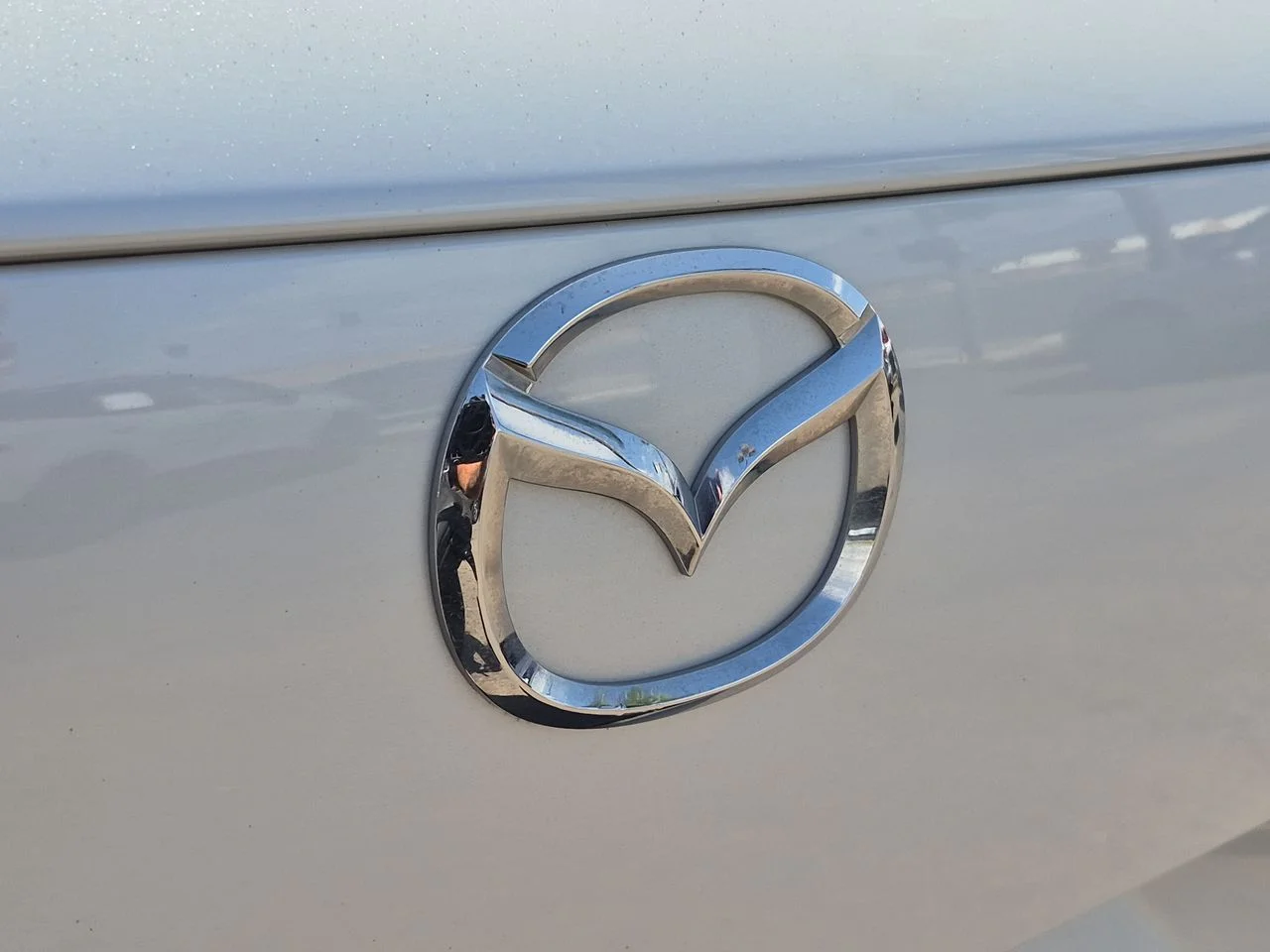 Used 2023 Wind Chill Pearl Mazda 2.5 S Preferred Plus Package image 32