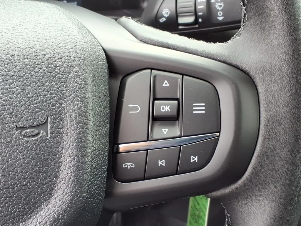 New 2026 Marsh Gray Ford XLT image 19