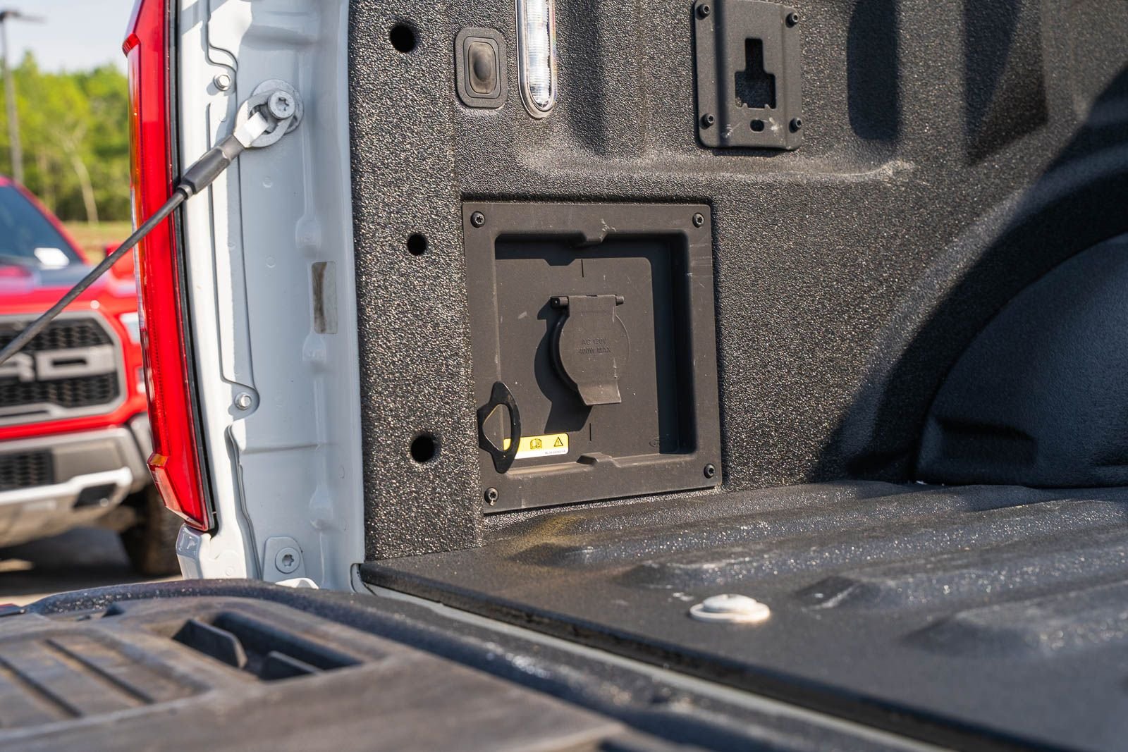 Certified Used 2023  Ford XLT image 17