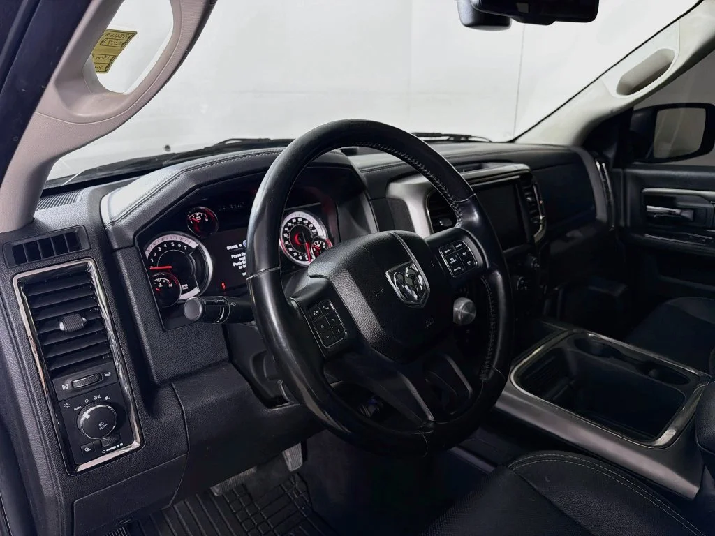 Used 2017 Gray Ram Sport image 10