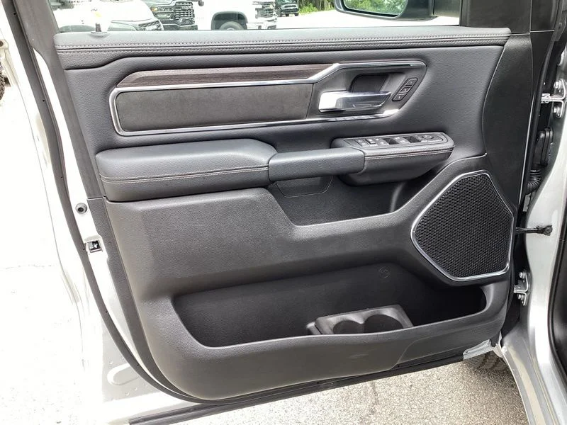 New 2026 Silver Zynith Exterior Paint RAM Laramie image 21