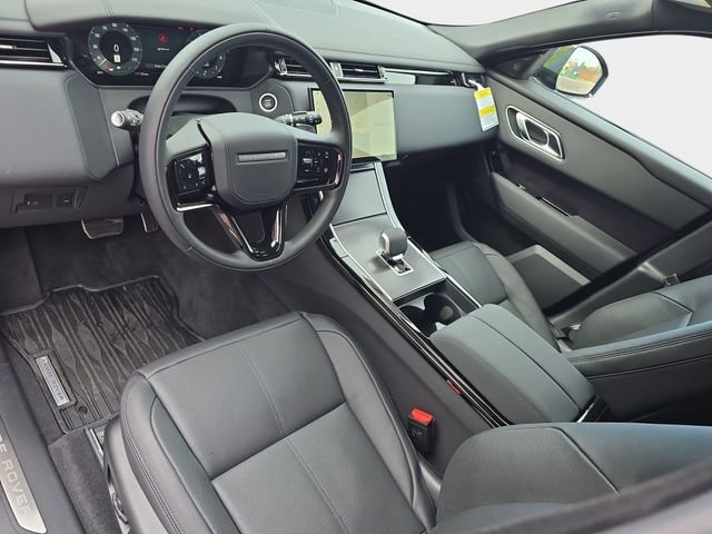 New 2026 Santorini Black Land Rover Dynamic SE image 12