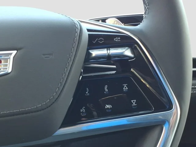 2026 Cadillac Escalade Platinum Luxury - Photo 23