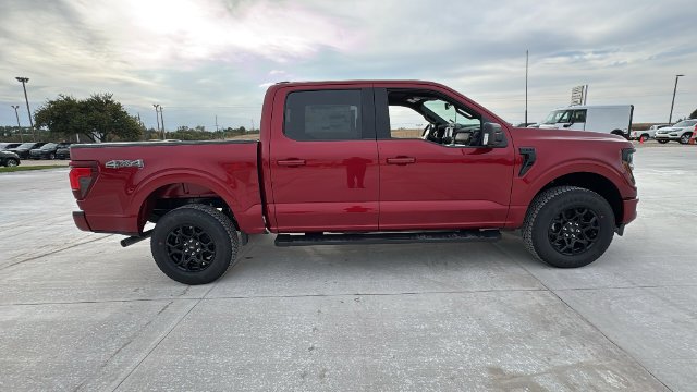 New 2026 Ruby Red Metallic Tinted Clearcoat Ford XLT image 15