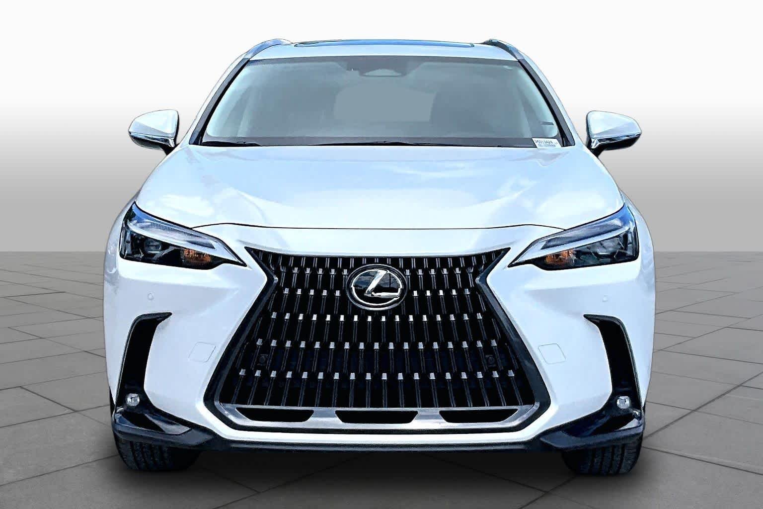 Used 2024 Eminent White Pearl Lexus Premium image 4
