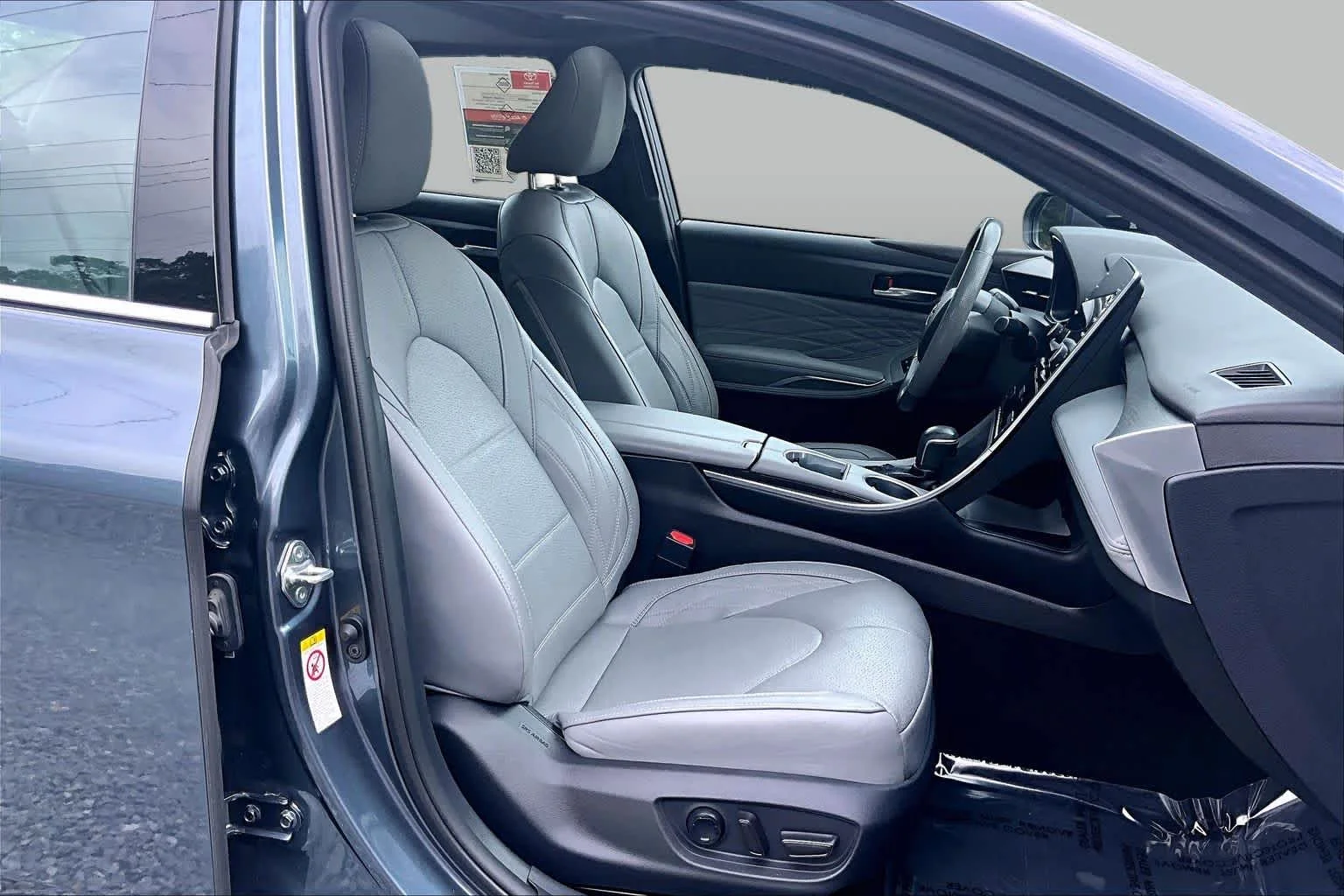 Certified Used 2019 Harbor Gray Metallic Toyota Limited image 9