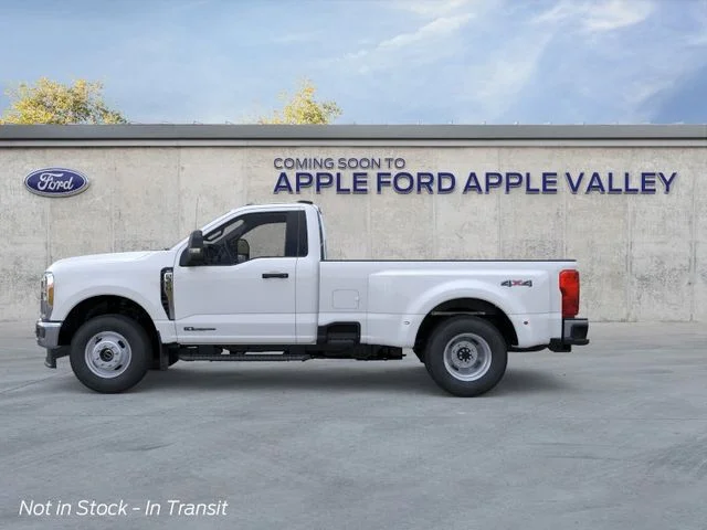 New 2026 Oxford White Ford XLT image 3