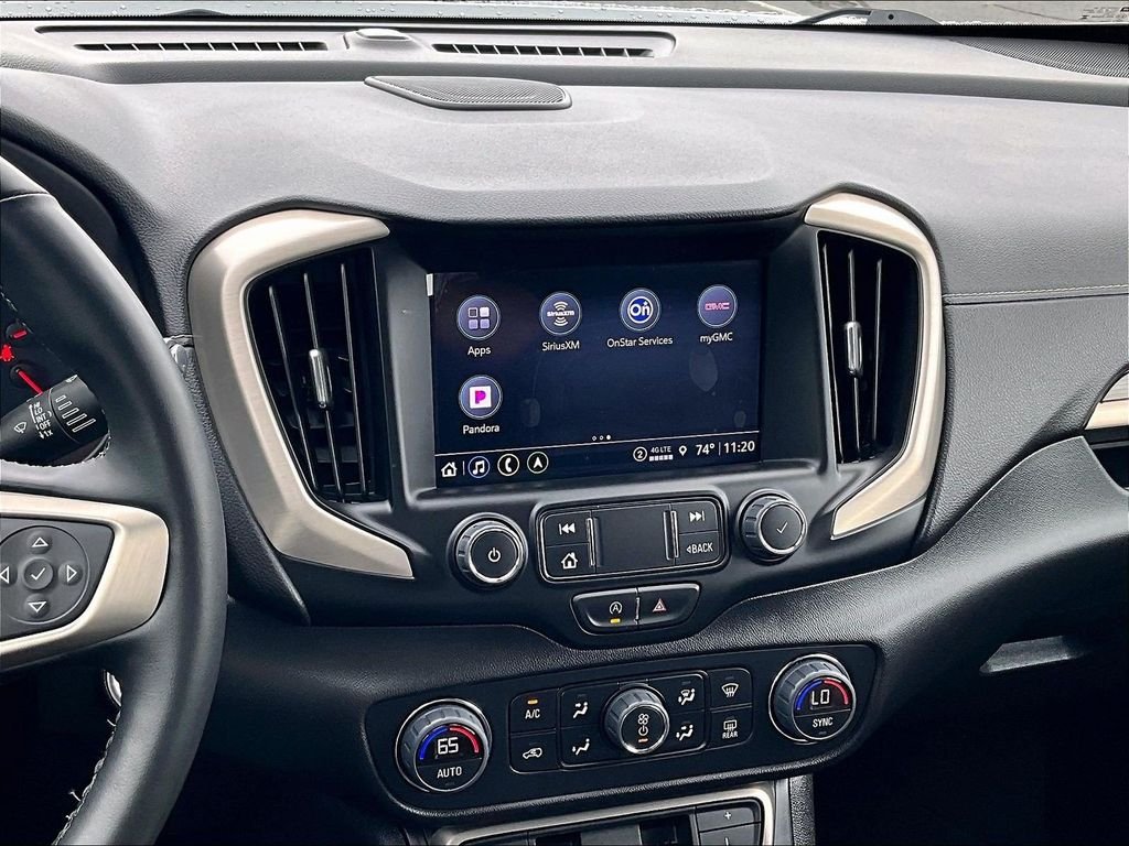 Used 2023 Silver GMC Denali image 17