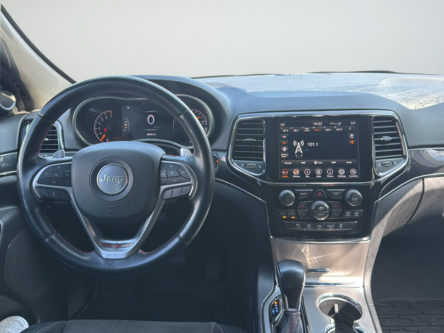 Used 2021 Red Jeep Trailhawk image 11