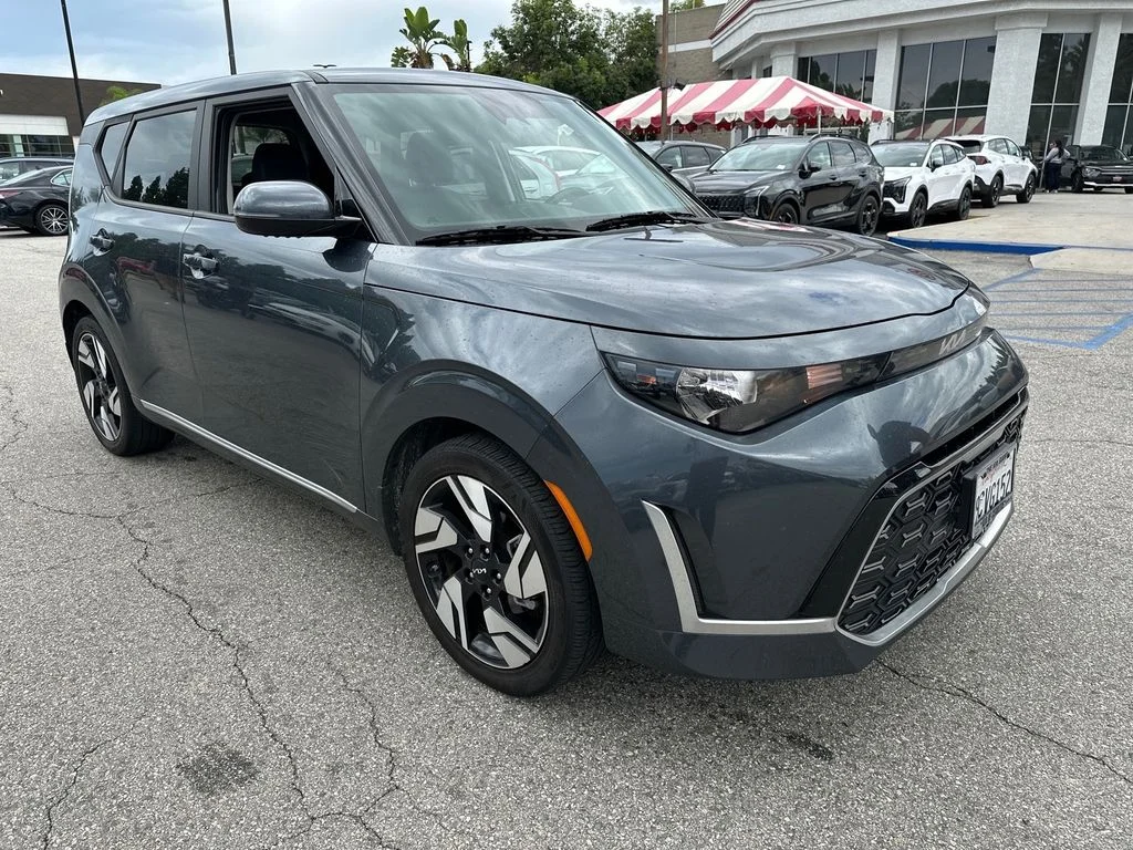 Used 2023 Gray Kia GT-Line image 6