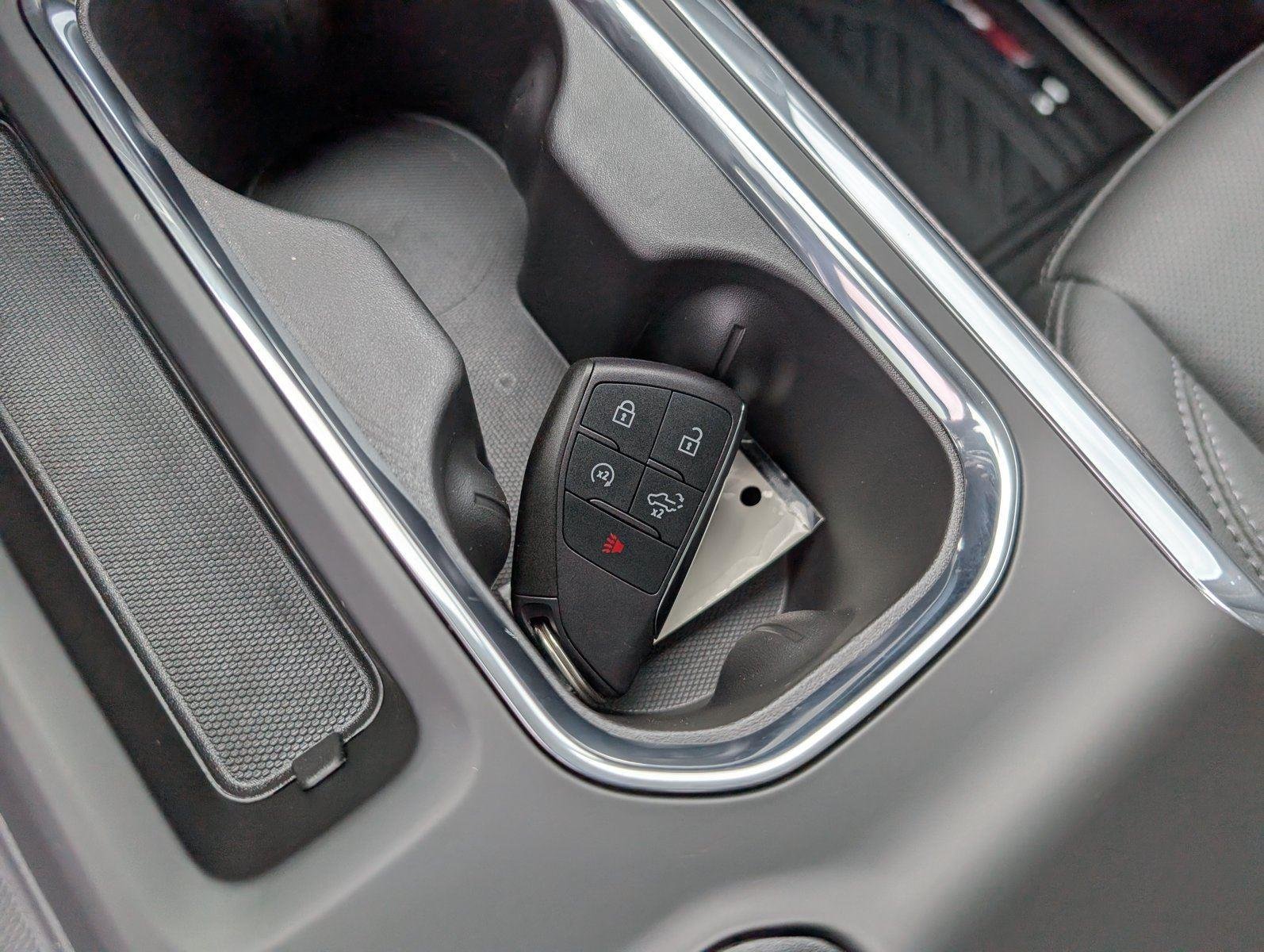 2026 Chevrolet Silverado 1500 LTZ - Photo 20