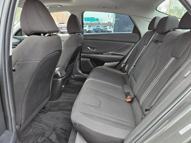Used 2024 Gray Hyundai SEL image 11
