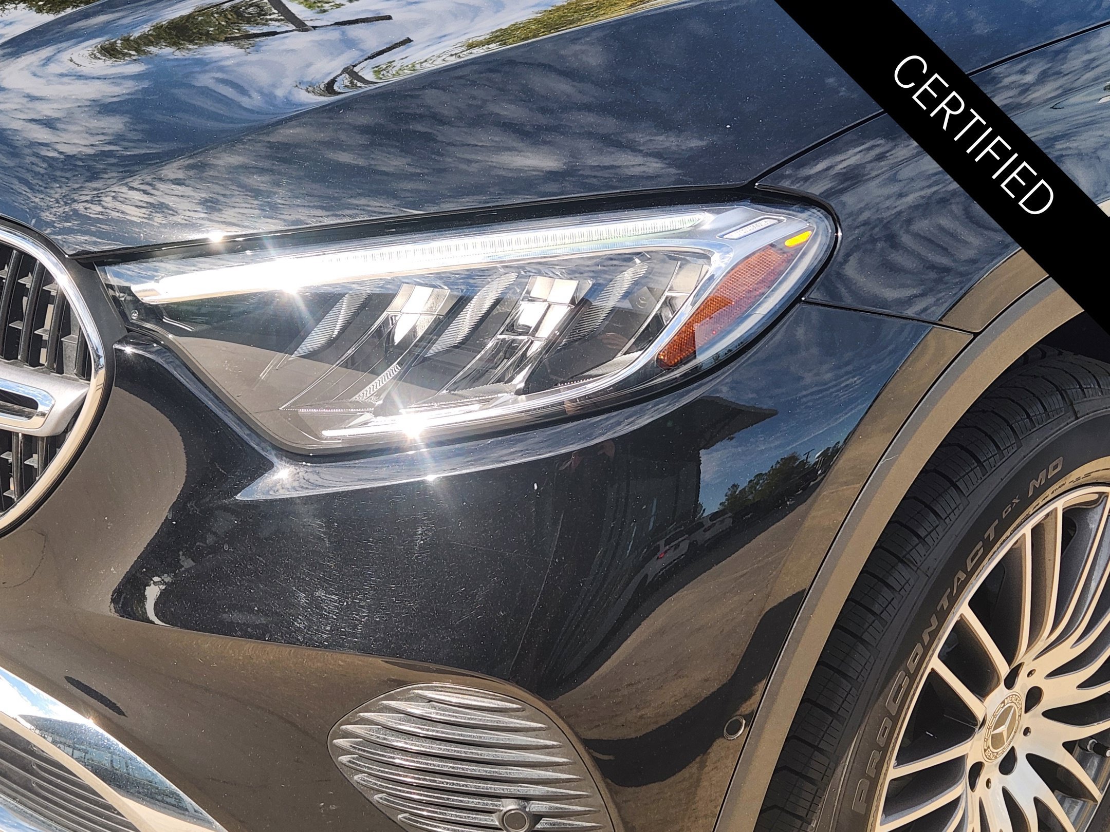 Certified Used 2024 Black Mercedes-Benz GLC 300 image 11