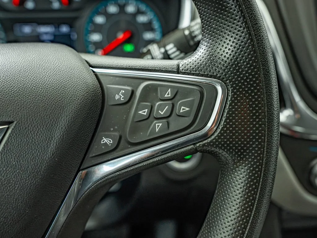 Used 2019 Silver Ice Metallic Chevrolet LS image 21