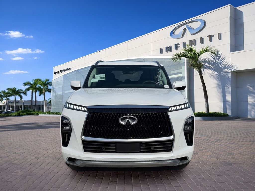New 2027 RADIANT WHITE INFINITI Luxe 2WD image 2