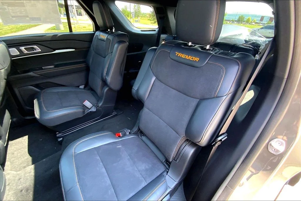 New 2026 Gray Ford Tremor image 10