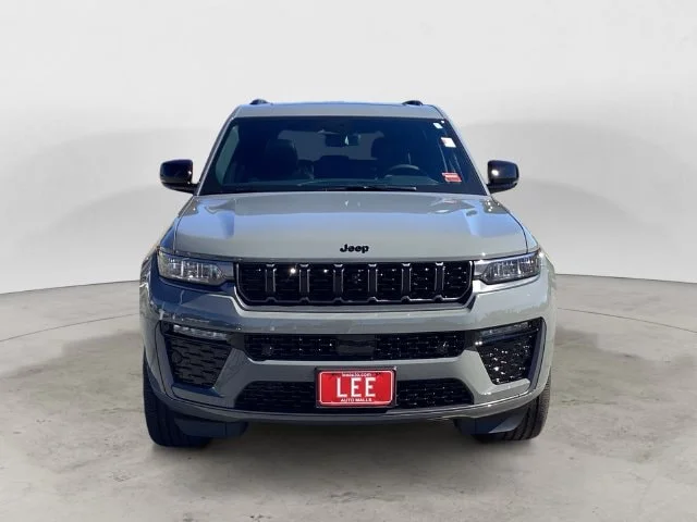 New 2027 Gray Jeep LIMITED RESERVE 4X4 image 9