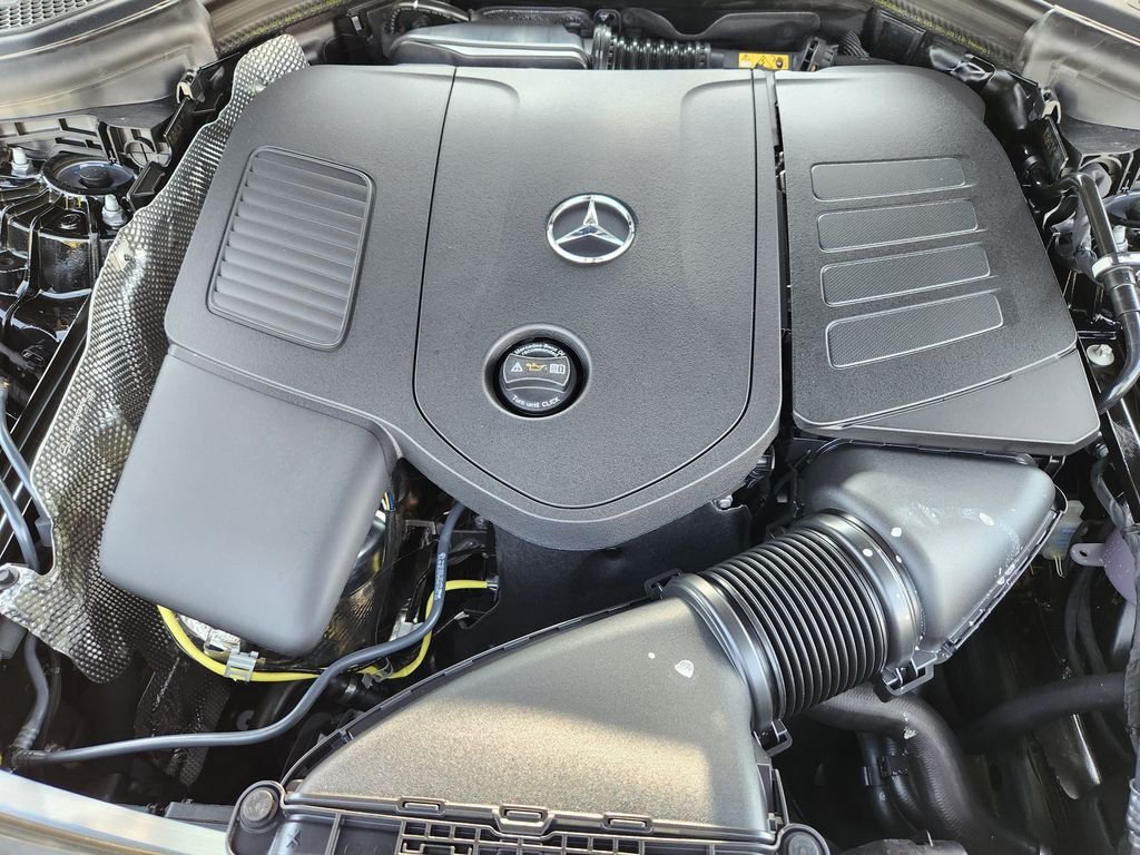New 2027 Black Mercedes-Benz GLC 300 4MATIC® image 19