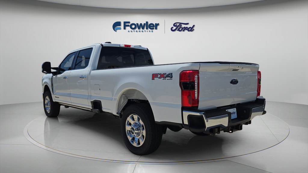 New 2026 Star White Metallic Tri-Coat Ford F-350® Lariat® image 5