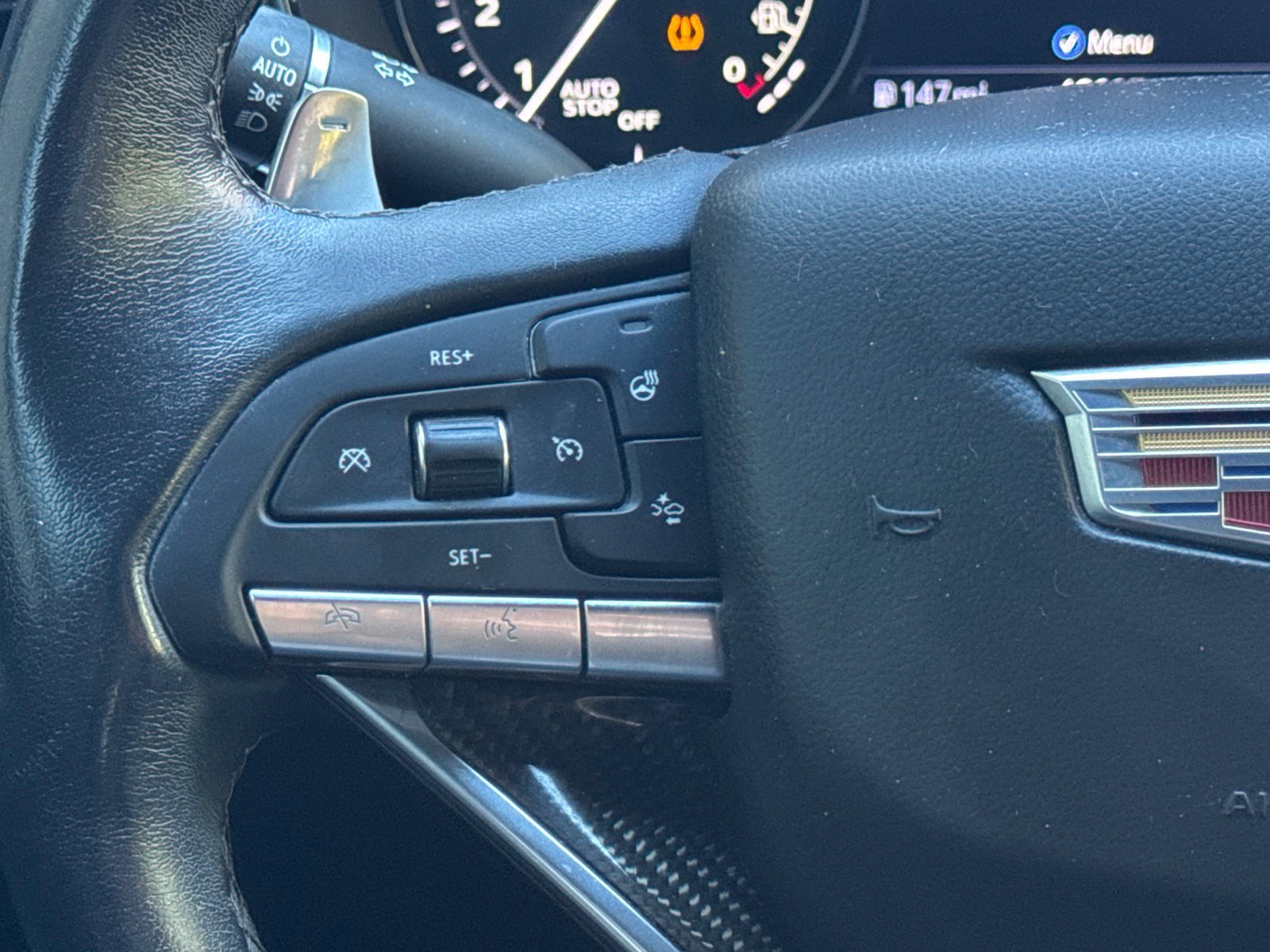 Used 2021 Black Cadillac Sport image 17