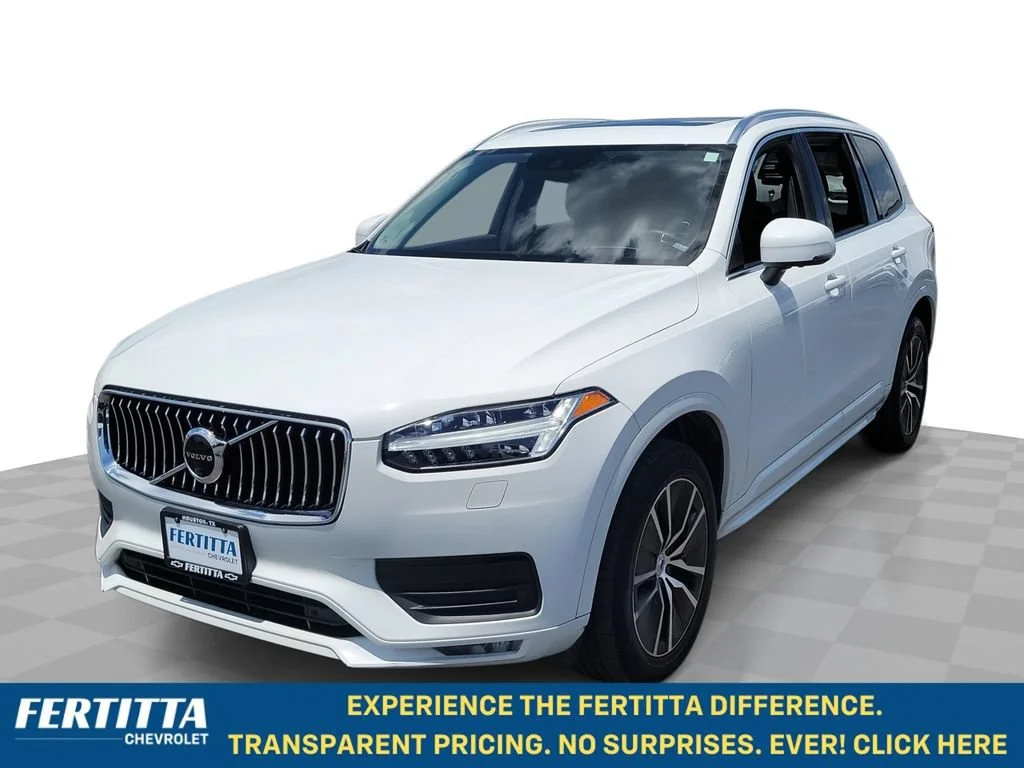 Used 2020 White Volvo T6 Momentum 7 Passenger image 1
