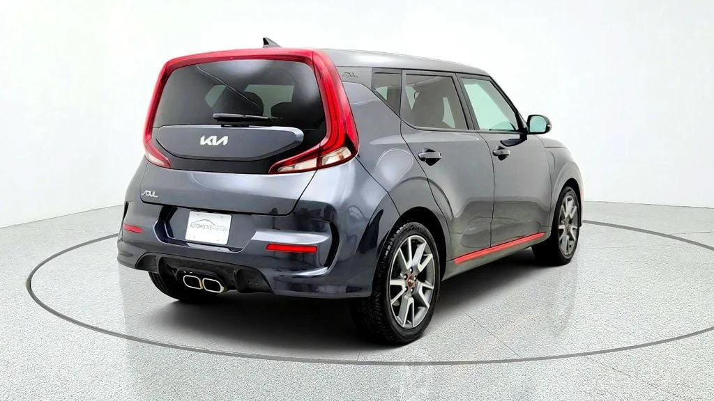 Used 2022 Gravity Gray Kia Turbo DCT image 5