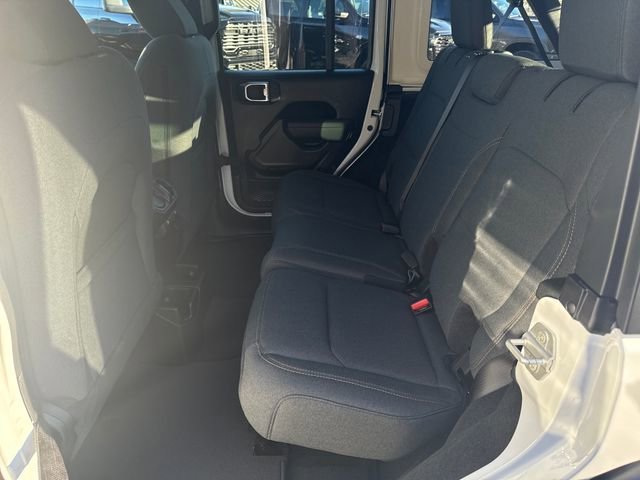 New 2026 Bright White Clear-Coat Exterior Paint Jeep Sport S image 13