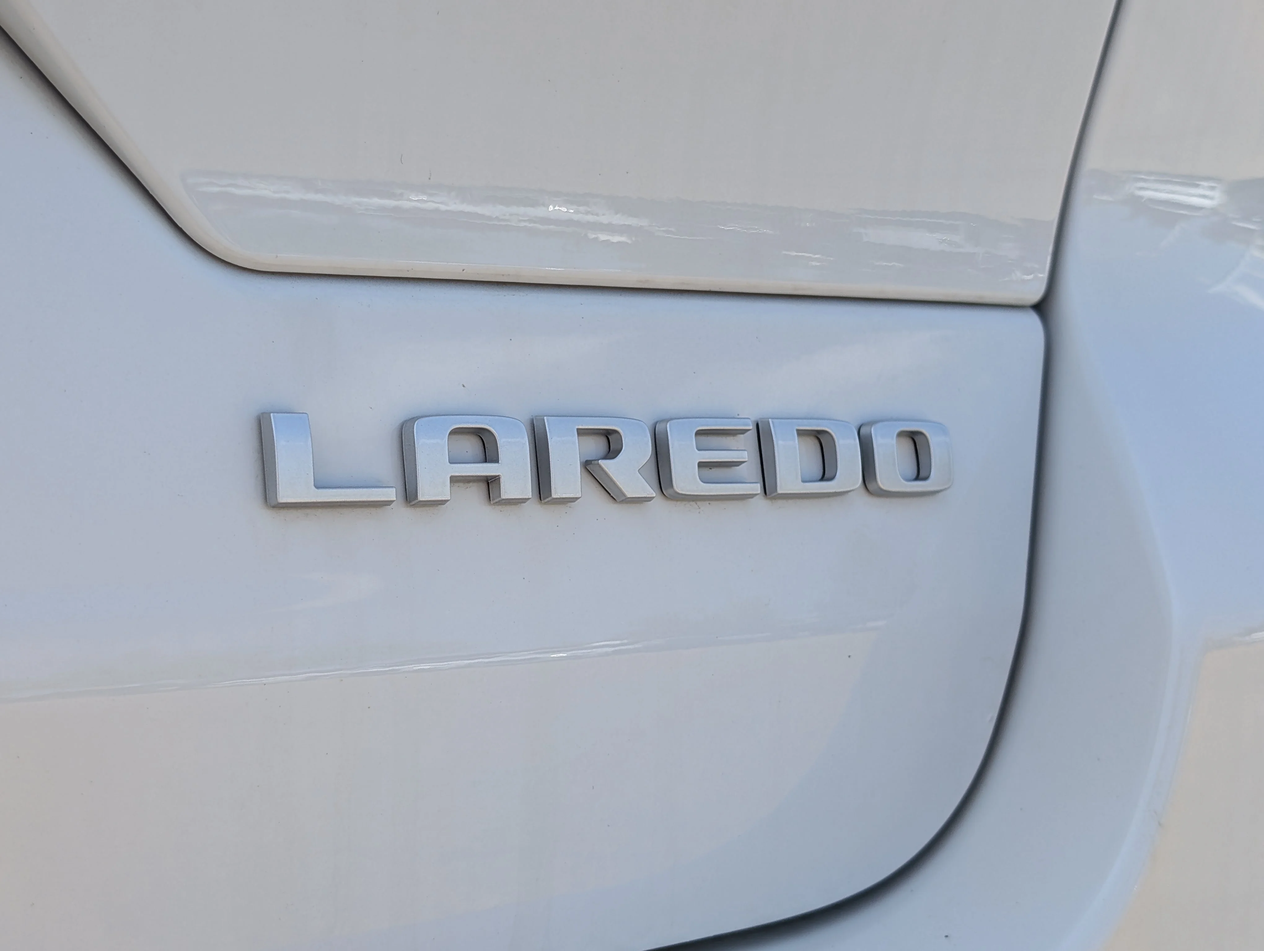 New 2025 Bright White Jeep Laredo image 14